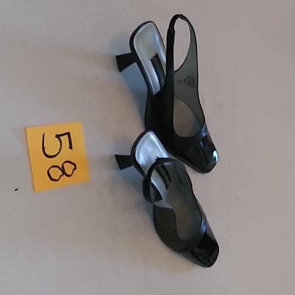 Heels - Picture 2 of 4